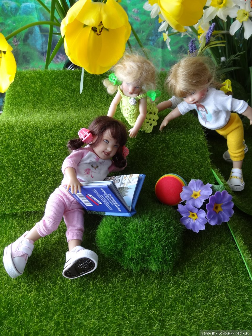 Весна, цветы и маленькие Феи