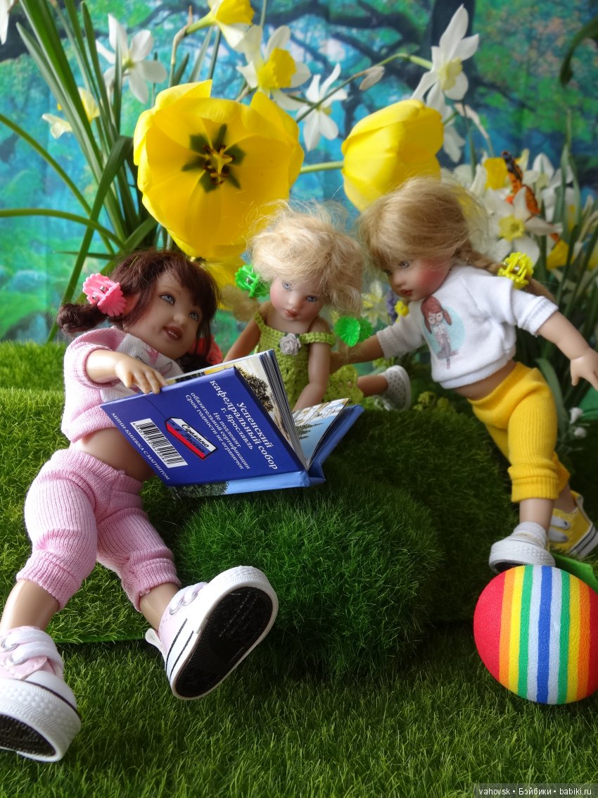 Весна, цветы и маленькие Феи