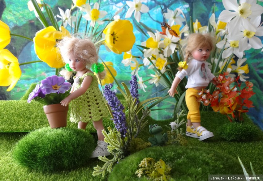 Весна, цветы и маленькие Феи