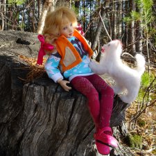 А с тёплой осенью не хочется прощаться