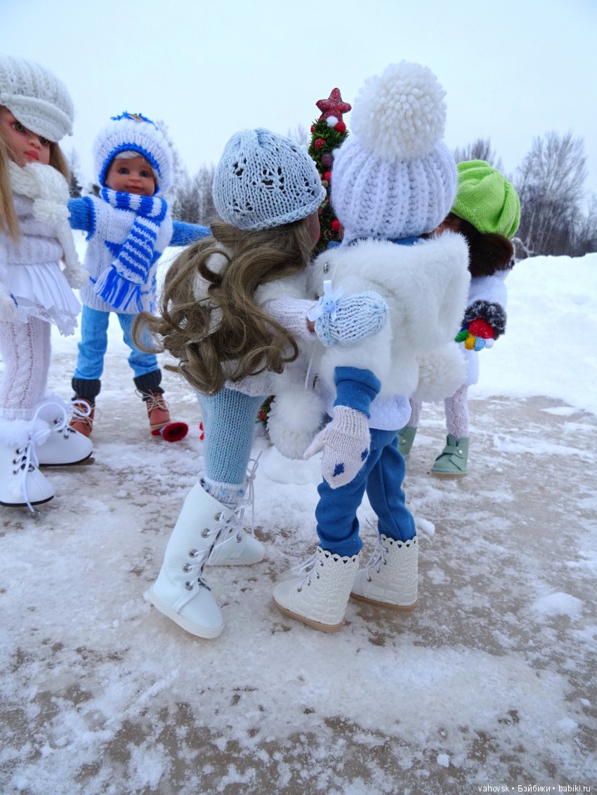Ожидание Нового года — ООАК Paola Reina (Паола Рейна) и испанских кукол: перерисовка (фото 9)