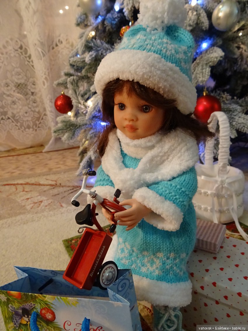 Маленькие новогодние истории с куклами Паола Рейна. Вторая часть, ПРАЗДНИЧНАЯ