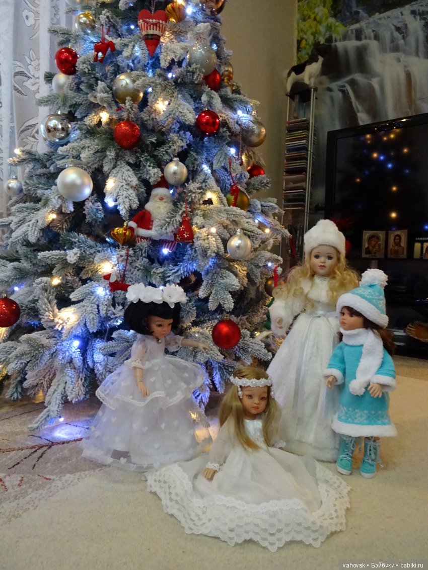 Маленькие новогодние истории с куклами Паола Рейна. Вторая часть, ПРАЗДНИЧНАЯ