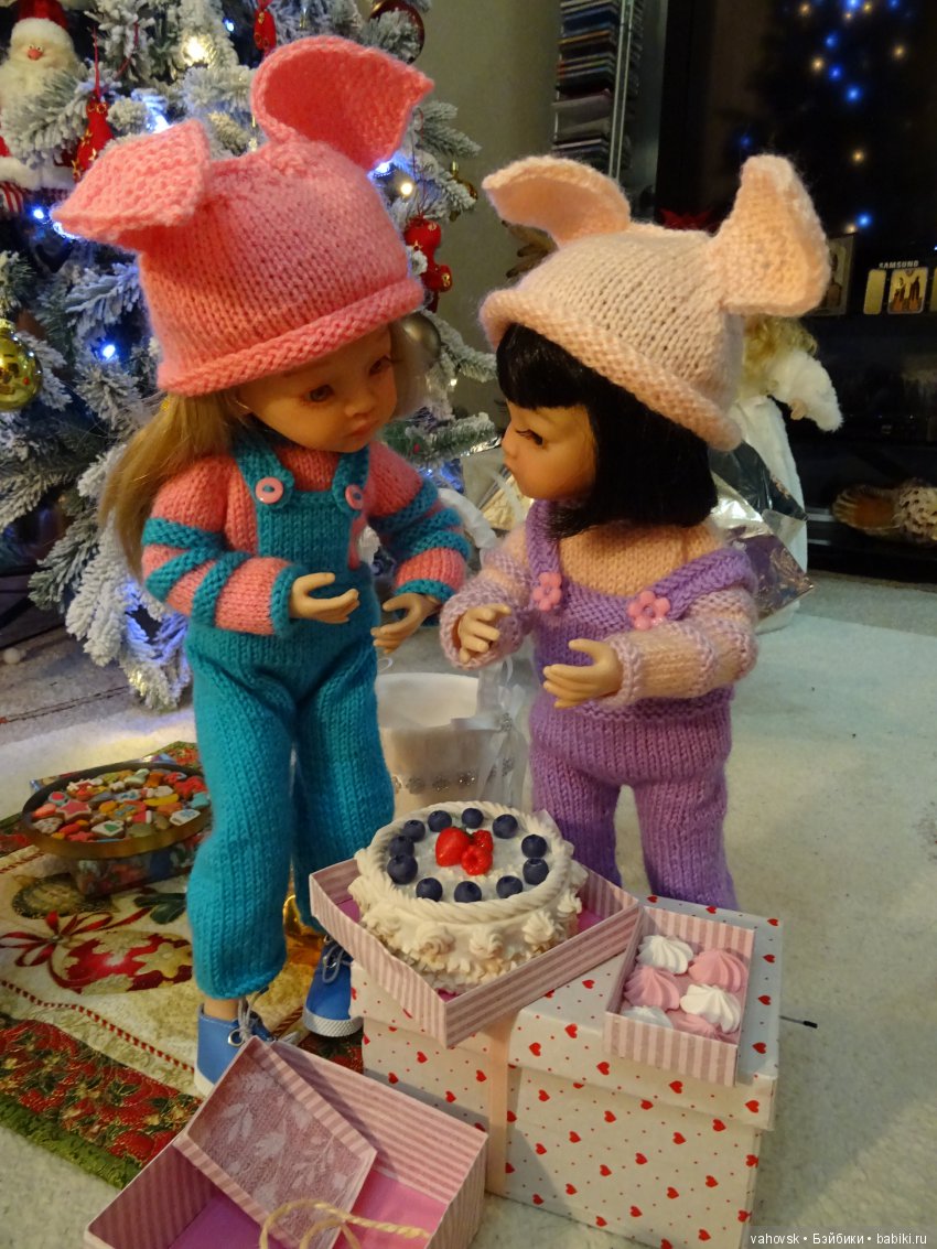 Маленькие новогодние истории с куклами Паола Рейна. Вторая часть, ПРАЗДНИЧНАЯ