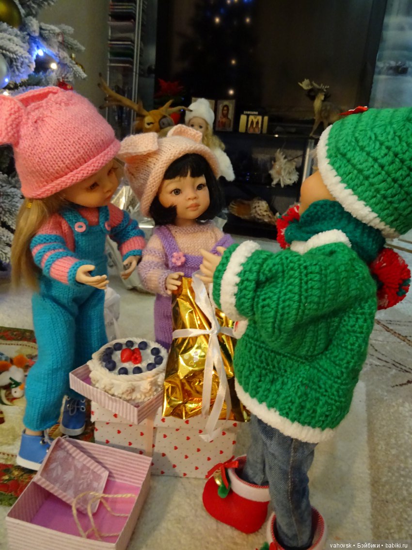 Маленькие новогодние истории с куклами Паола Рейна. Вторая часть, ПРАЗДНИЧНАЯ