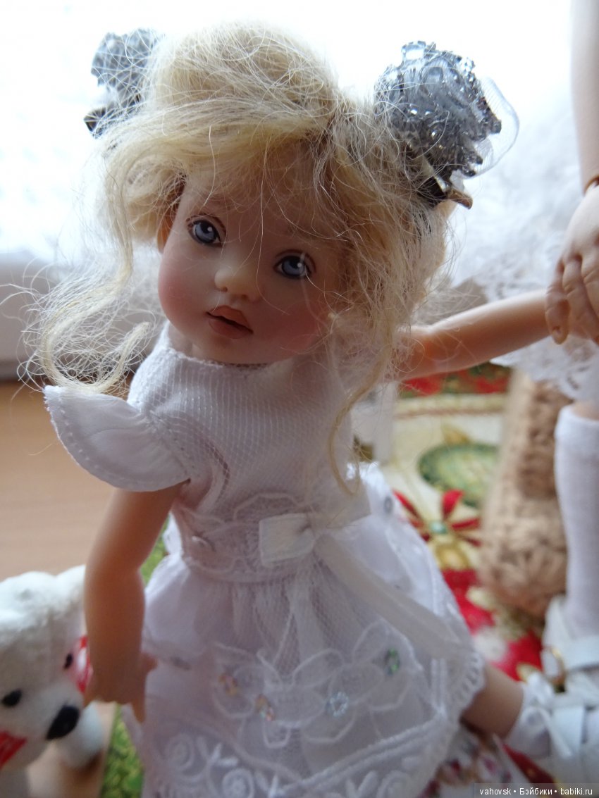 С куклами от Хелен Киш - в Новый год