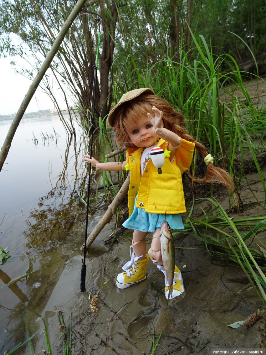 А у вас какое лето? Женька и её друзья