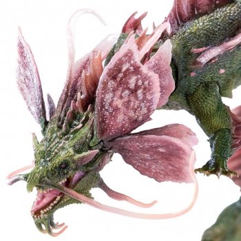 Фигурка Tiamat (Exquisite Basic) от Hiya Toys