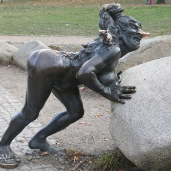 Памятник ведьме -Германия, Гарц