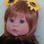 Подсолнух. Малышка Lee Middleton