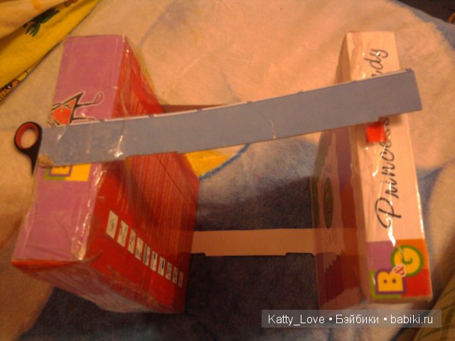 Очень простая двухэтажная кроватка для кукол Barbie, мини мастер-класс (фото 6)