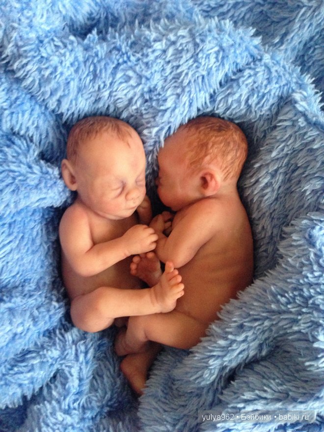 Сладко спящие двойнята. Мини куклы (фото 5)