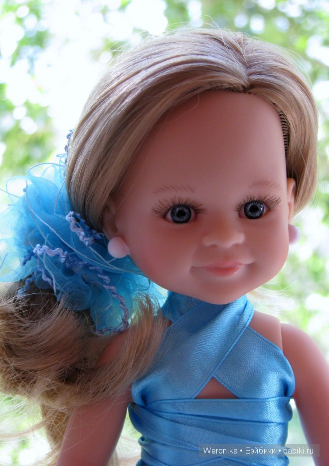 Первые цветы, которые цветут у нас... Моя прогулка с куклой Клеопатра от Paola Reina (фото 6)