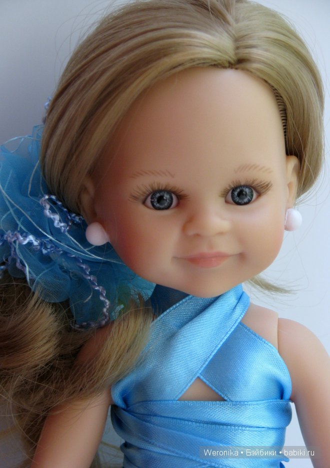 Первые цветы, которые цветут у нас... Моя прогулка с куклой Клеопатра от Paola Reina (фото 2)