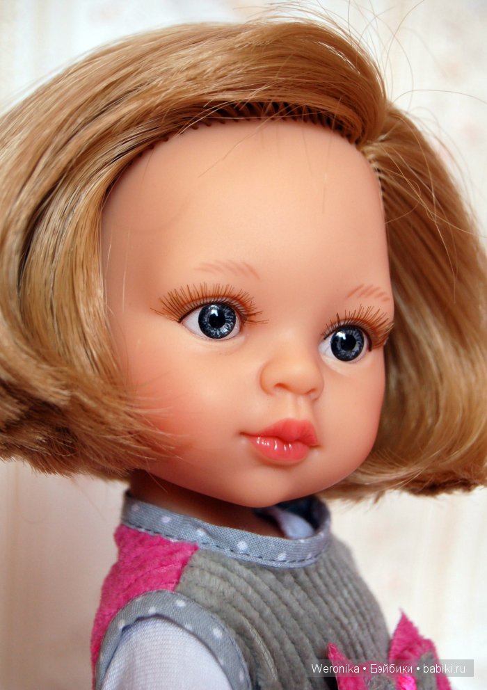 Моя Валерия - очаровательная блондинка с прической каре из серии кукол LA LALLA от Paola Reina (фото 10)