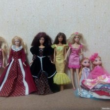 Разные куклы лотом Разные куклы лотом