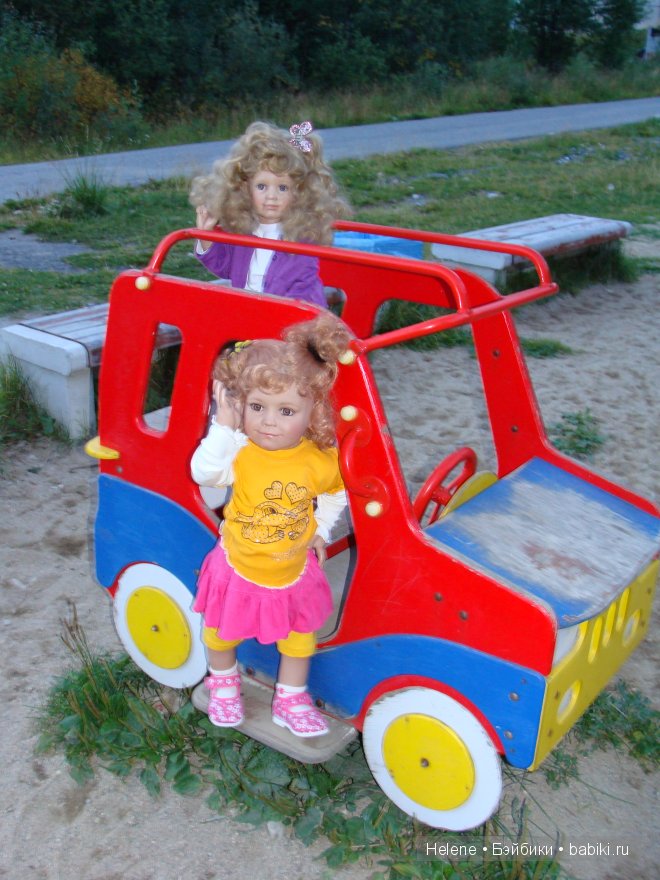 Лето за Полярным кругом. Полярный день и белые ночи. Hannah и Chelsea от Susan Lippl