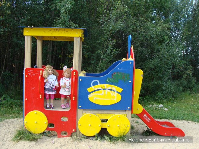 Hannah и Chelsea от Susan Lippl