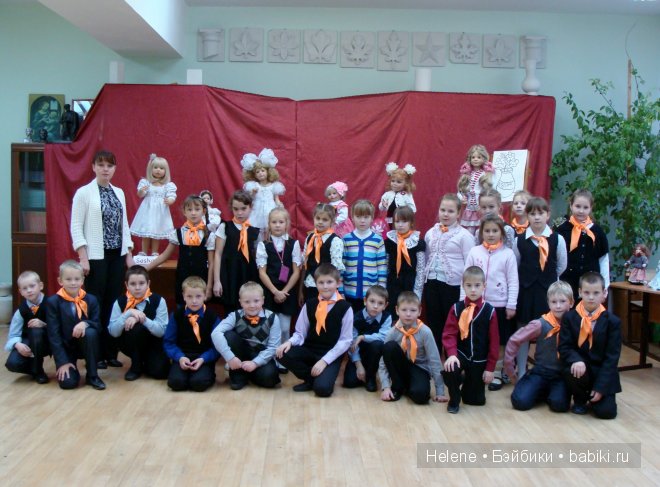 Один день уходящего года. Выставка кукол в школе № 1 г. Ковдор Мурманской области 2014 | Бэйбики Один день уходящего года. Выставка кукол в школе № 1 г. Ковдор Мурманской области 2014