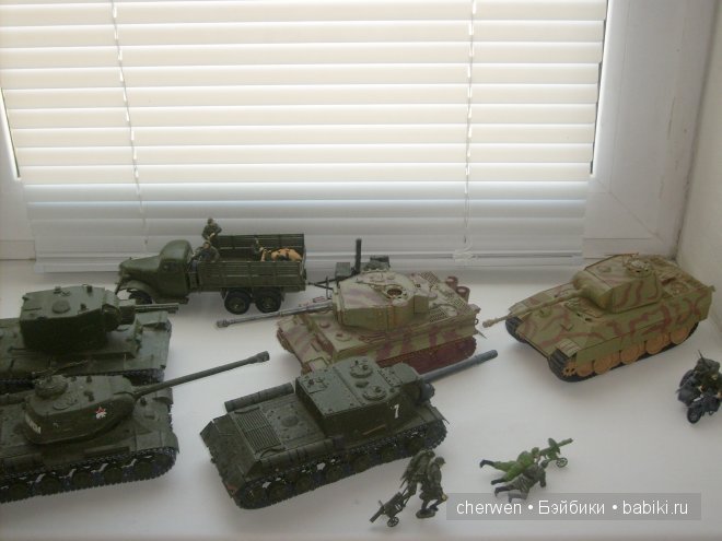 Великий памятный день. Модели танков, солдатиков 1:35 (фото 2)