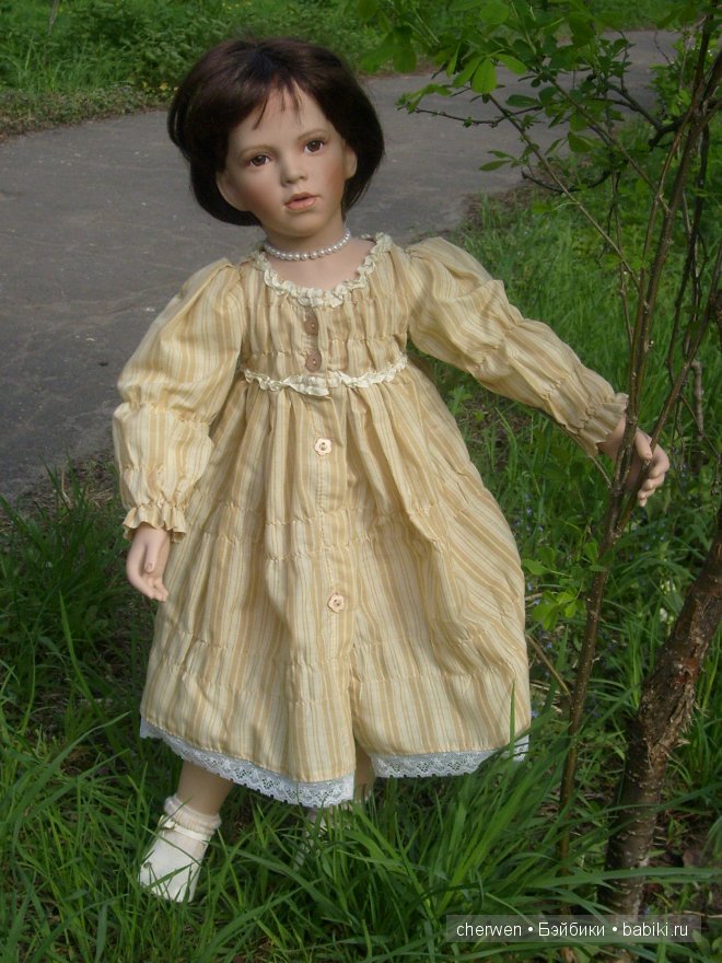 Николь, фарфоровой куклы от ВЕРЫ ШОЛЬЦ (Vera Scholz)