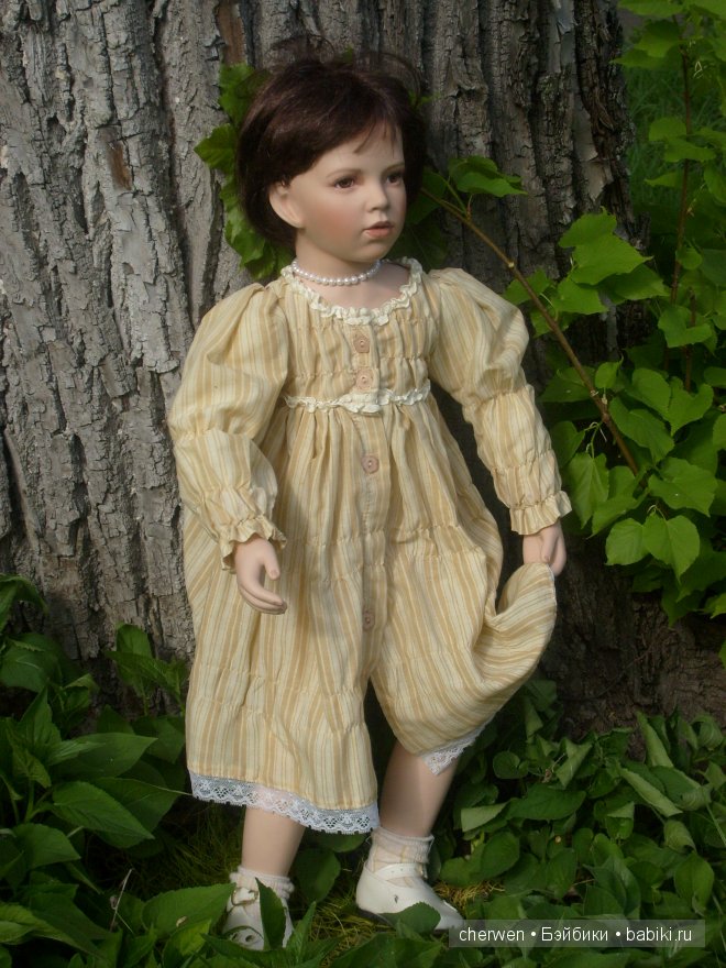 Николь, фарфоровой куклы от ВЕРЫ ШОЛЬЦ (Vera Scholz)