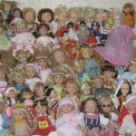 Пора в отпуск! Любимые куклята остаются дома...