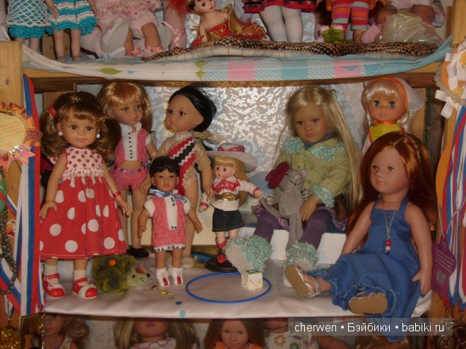 Год на Бэйбиках, или зарисовки с кукольных полочек