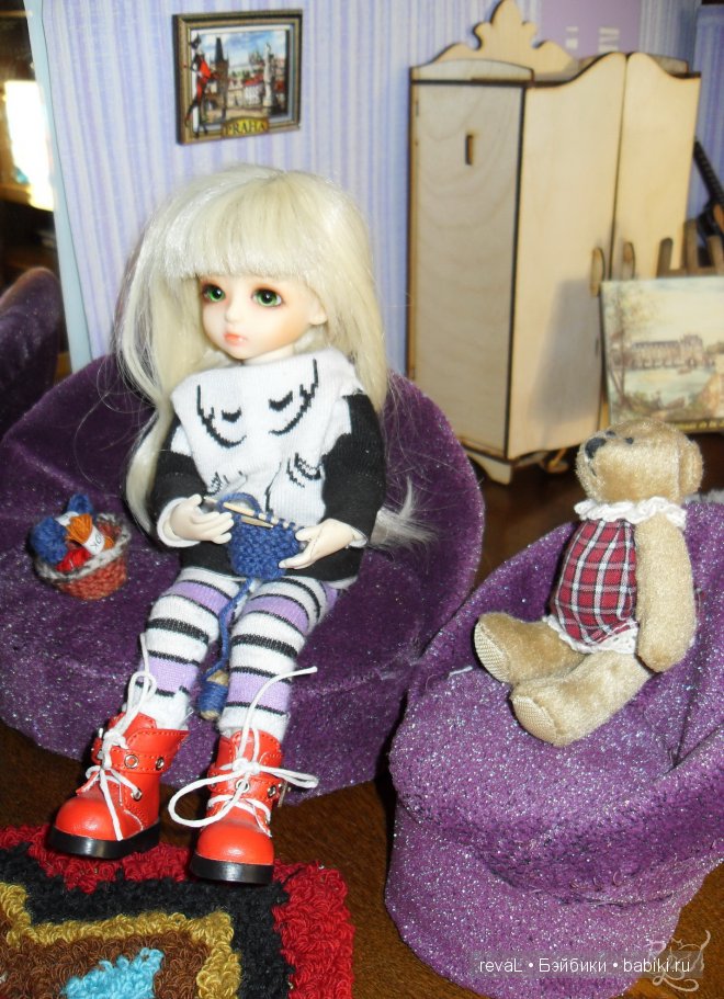 Девочка Женя и ее квартира.Куклы БЖД. мебель