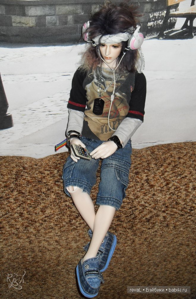 Алекс и Ирис.