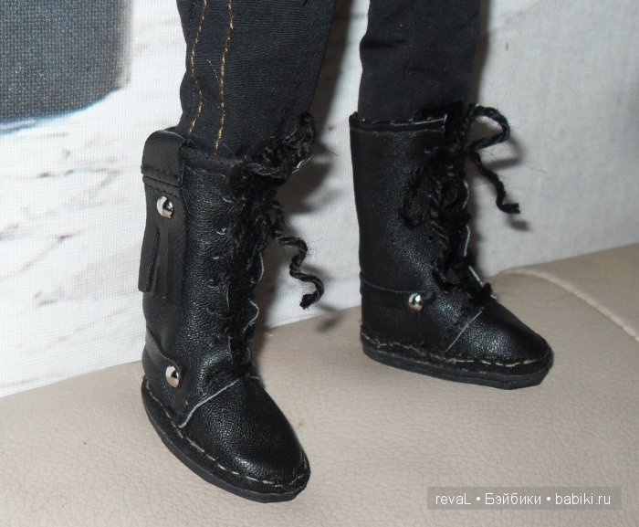 Не чем не мотивированная прогулка, хотя мотивация была