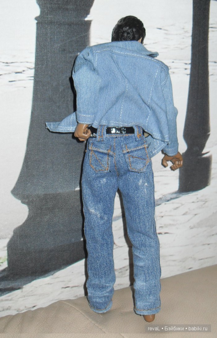 экш-фигурки, Тед Рассел, Я-Любаша Рева