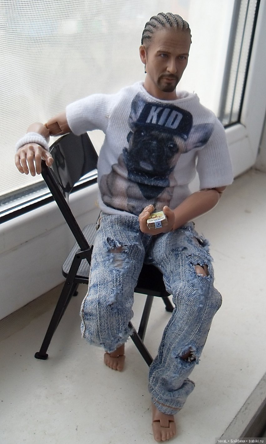 экшн-фигурки, Я-Любаша Рева