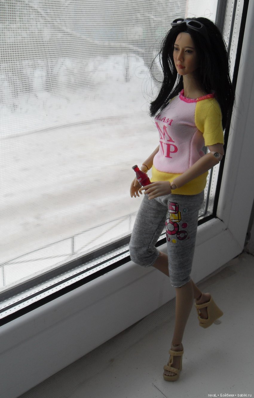 экшн-фигурки, Я-Любаша Рева