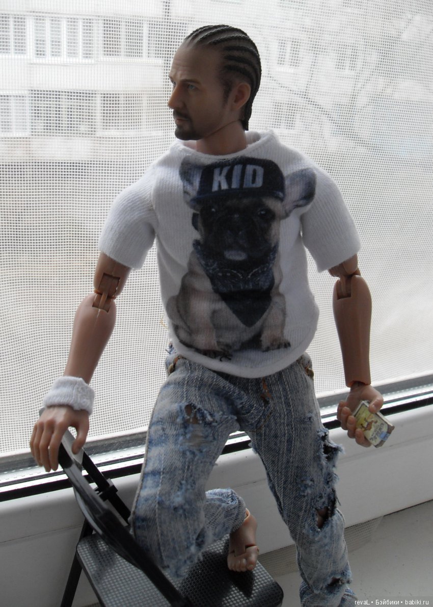 экшн-фигурки, Я-Любаша Рева