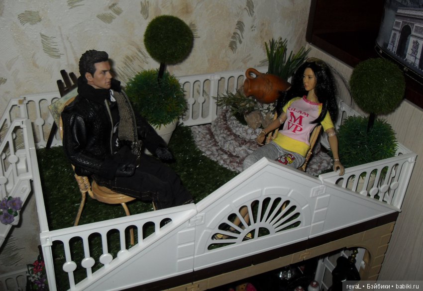 экшн-фигурки, Я-Любаша Рева