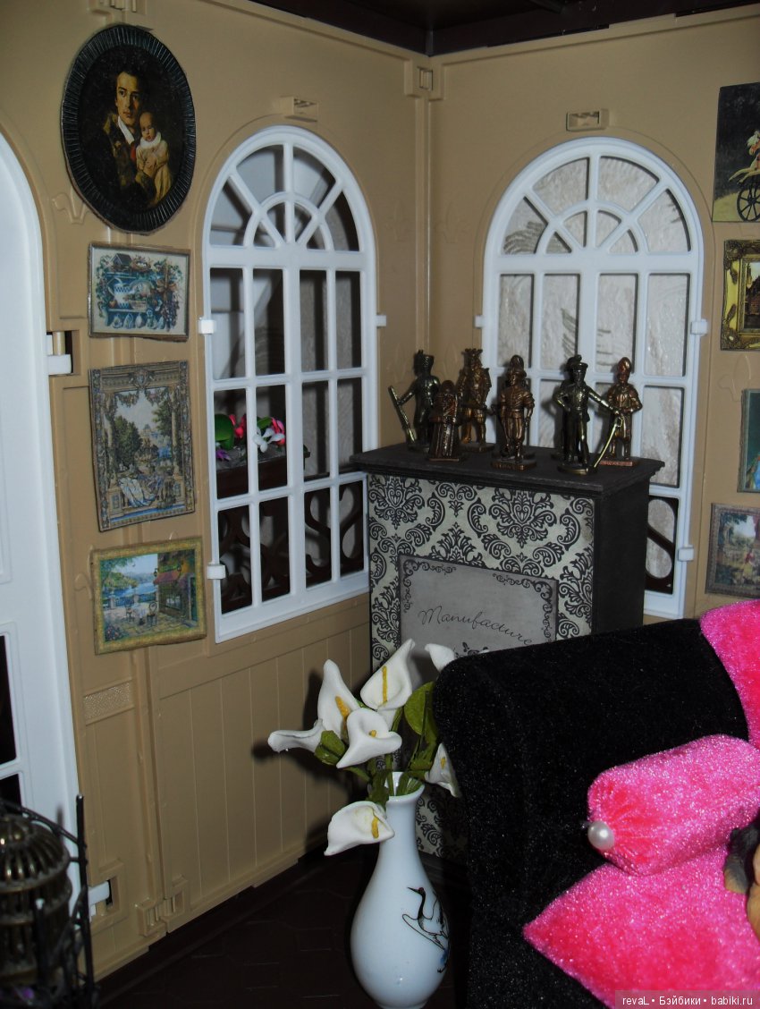 экшн-фигурки, Я-Любаша Рева