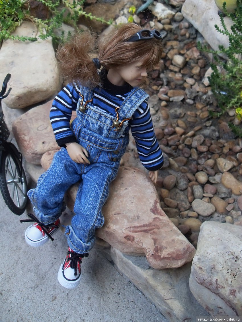 экшен-фигуры, Я-Любаша Рева,revaL