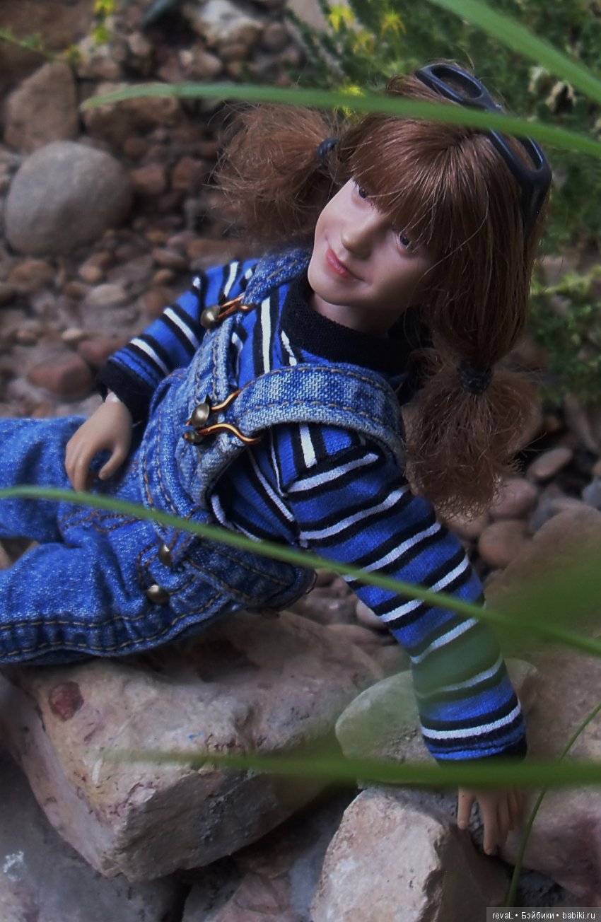 экшен-фигуры, Я-Любаша Рева,revaL