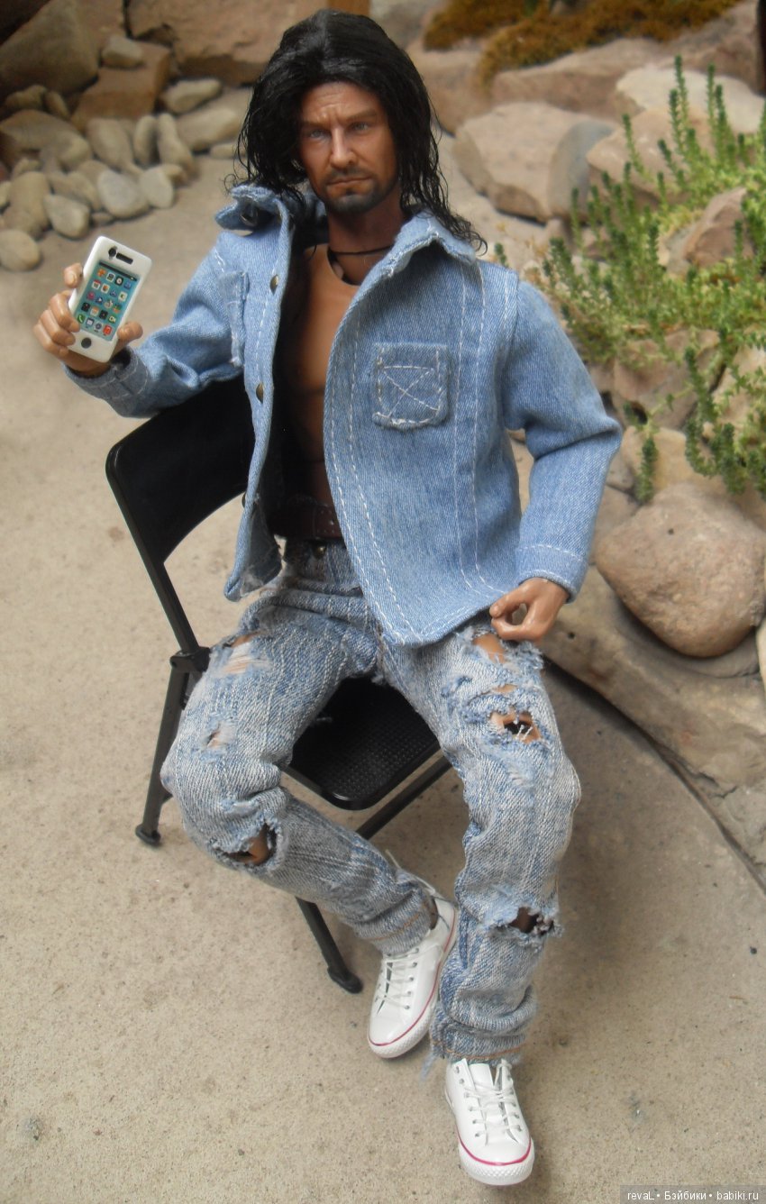 экшн-фигурки, Я-Любаша Рева