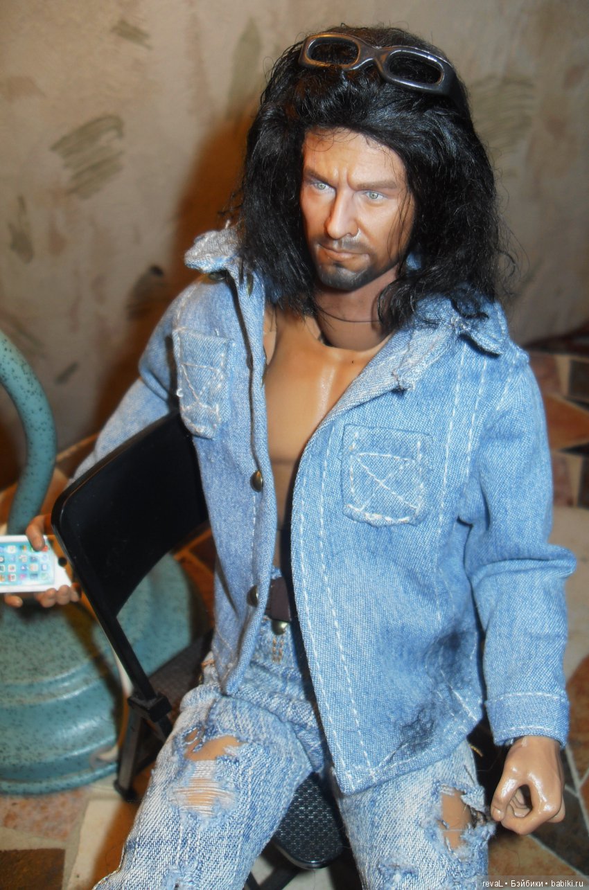 экшн-фигурки, Я-Любаша Рева