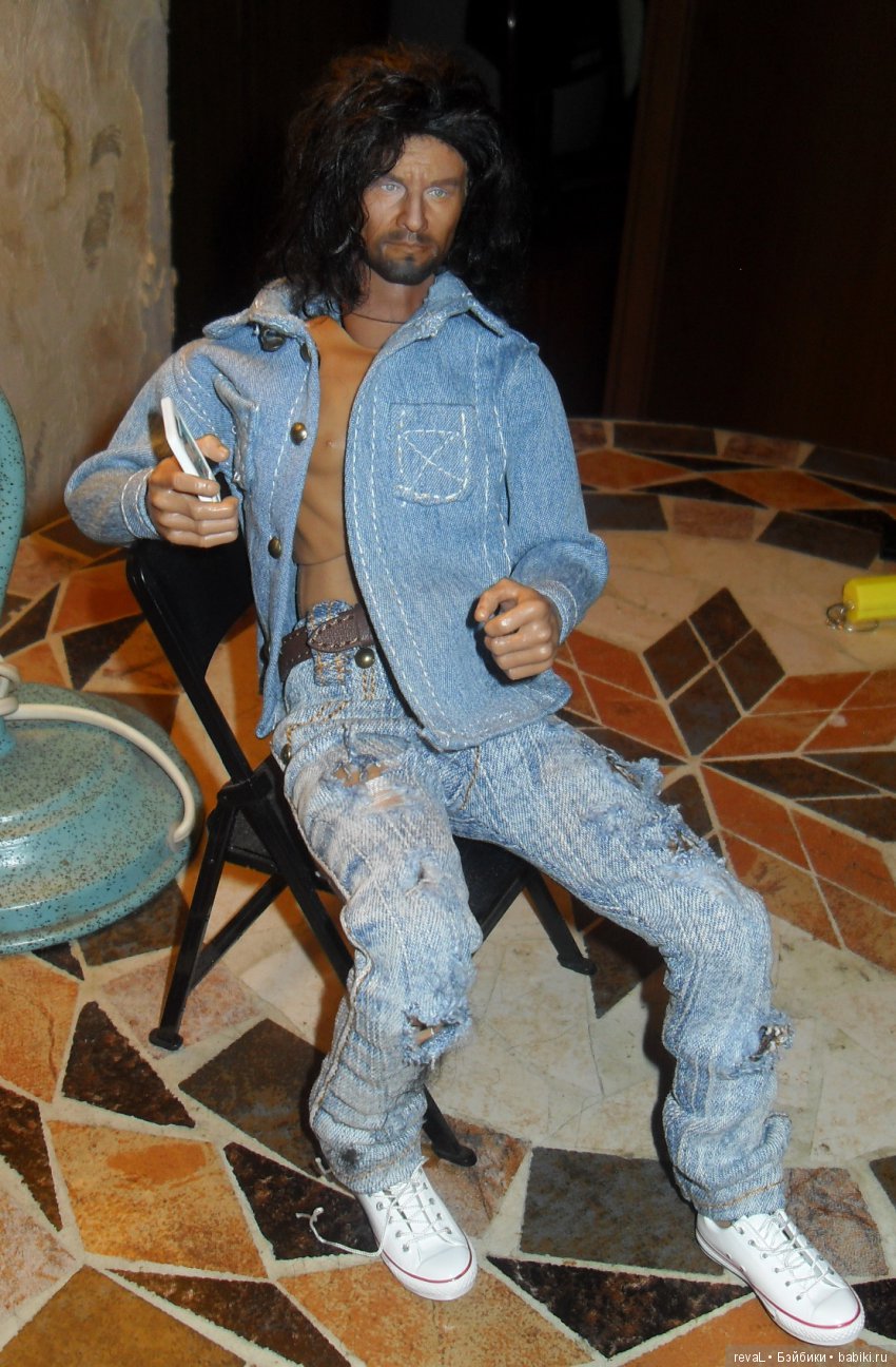 экшн-фигурки, Я-Любаша Рева