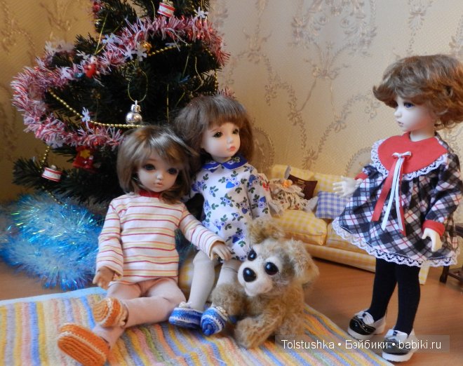 Мы наряжаем ёлку | Бэйбики Мы наряжаем ёлку — Куклы Iplehouse (Иплхаус): BJD (БЖД)