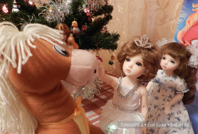 Новогодний утренник в детском саду