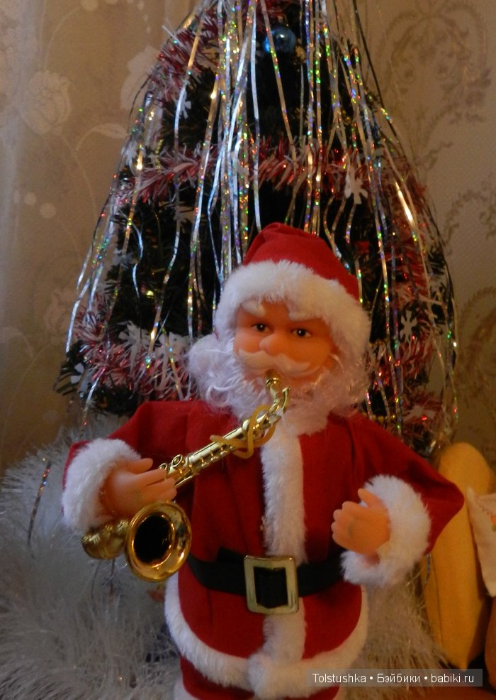 А к нам приходил дед Мороз