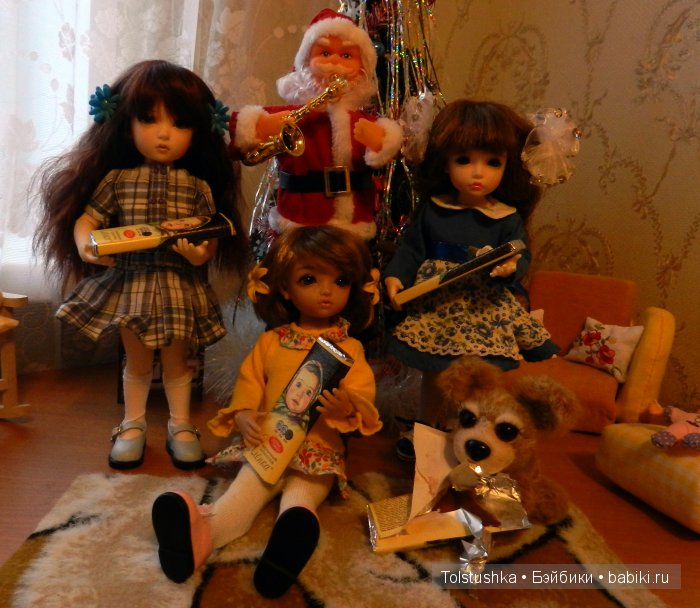 А к нам приходил дед Мороз