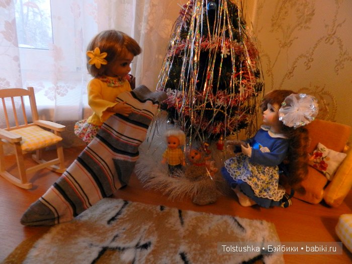 А к нам приходил дед Мороз