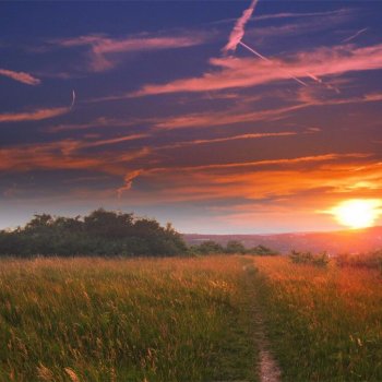 Перед восходом Солнца. (Послесловие к «Лунному времени»)