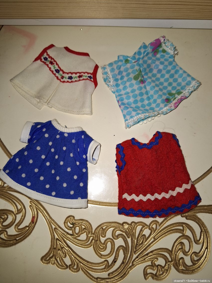 Малышки ГДР .Новенькая или Полочка для Тебби