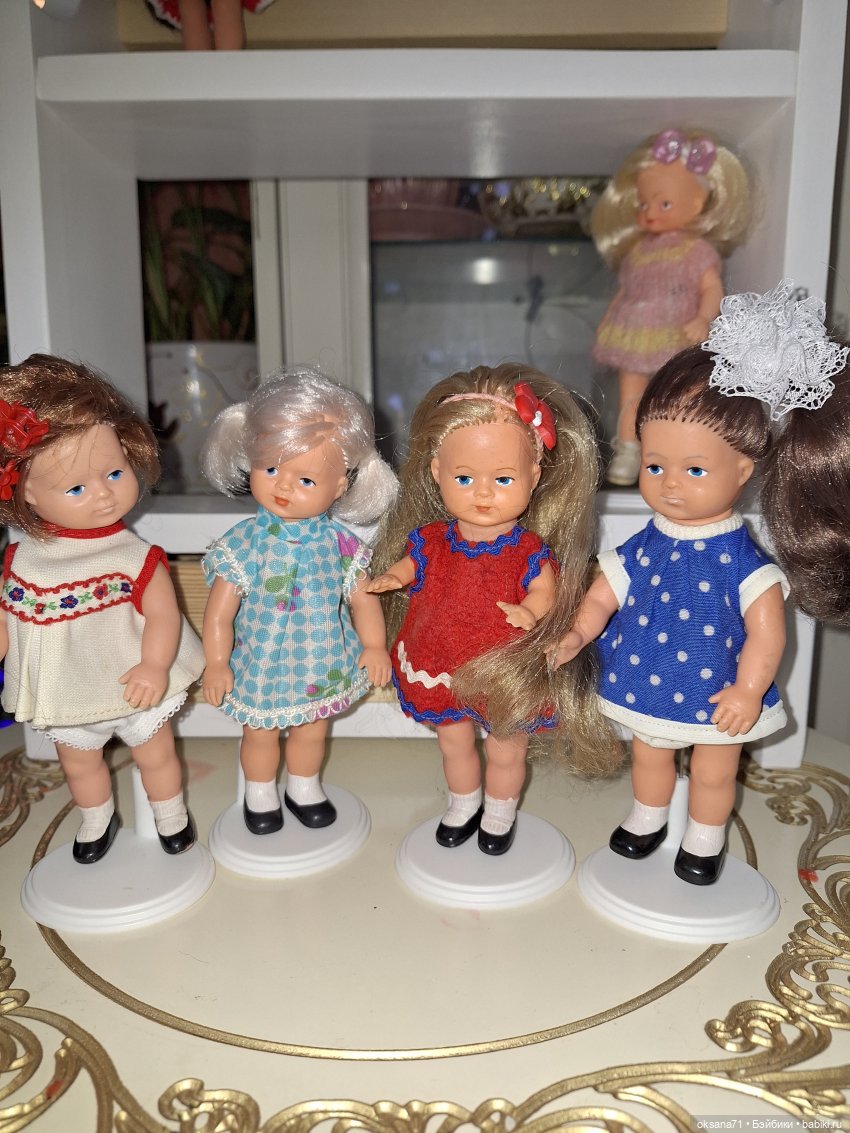 Малышки ГДР .Новенькая или Полочка для Тебби